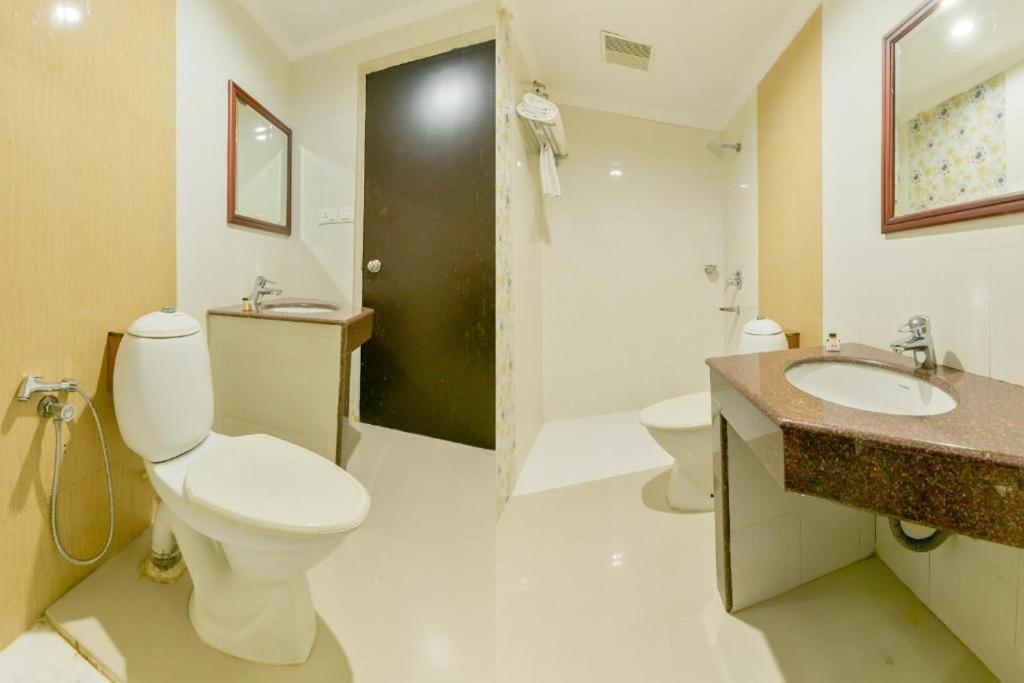 Centre Point 호텔 Kochi 외부 사진