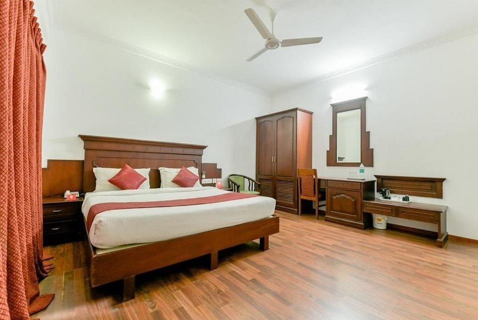Centre Point 호텔 Kochi 외부 사진